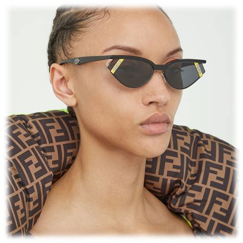 fendi sunglaases|fendi sunglasses catalogue.